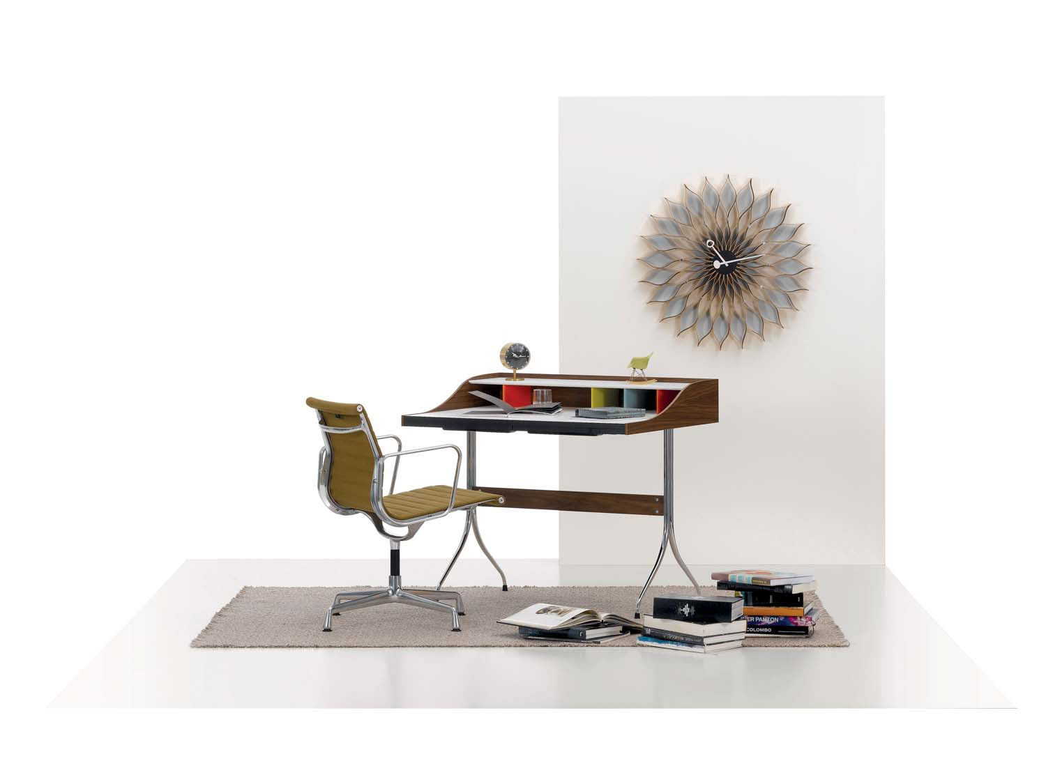 Eames Aluminium Chair EA 108, Hopsak fabric