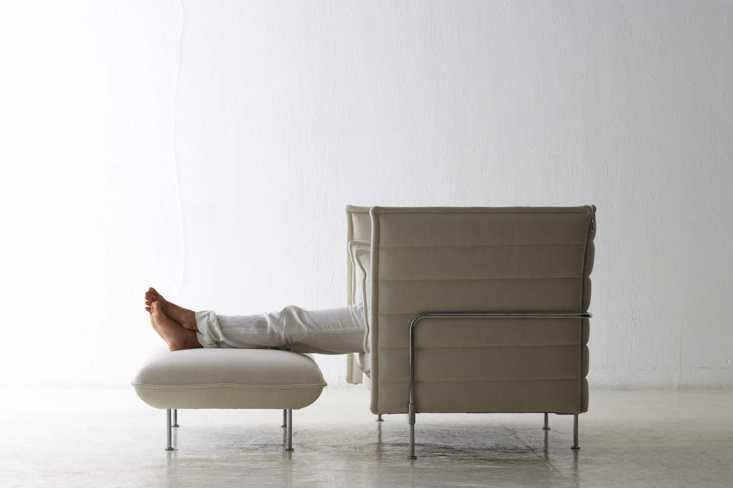 Alcove Love Seat