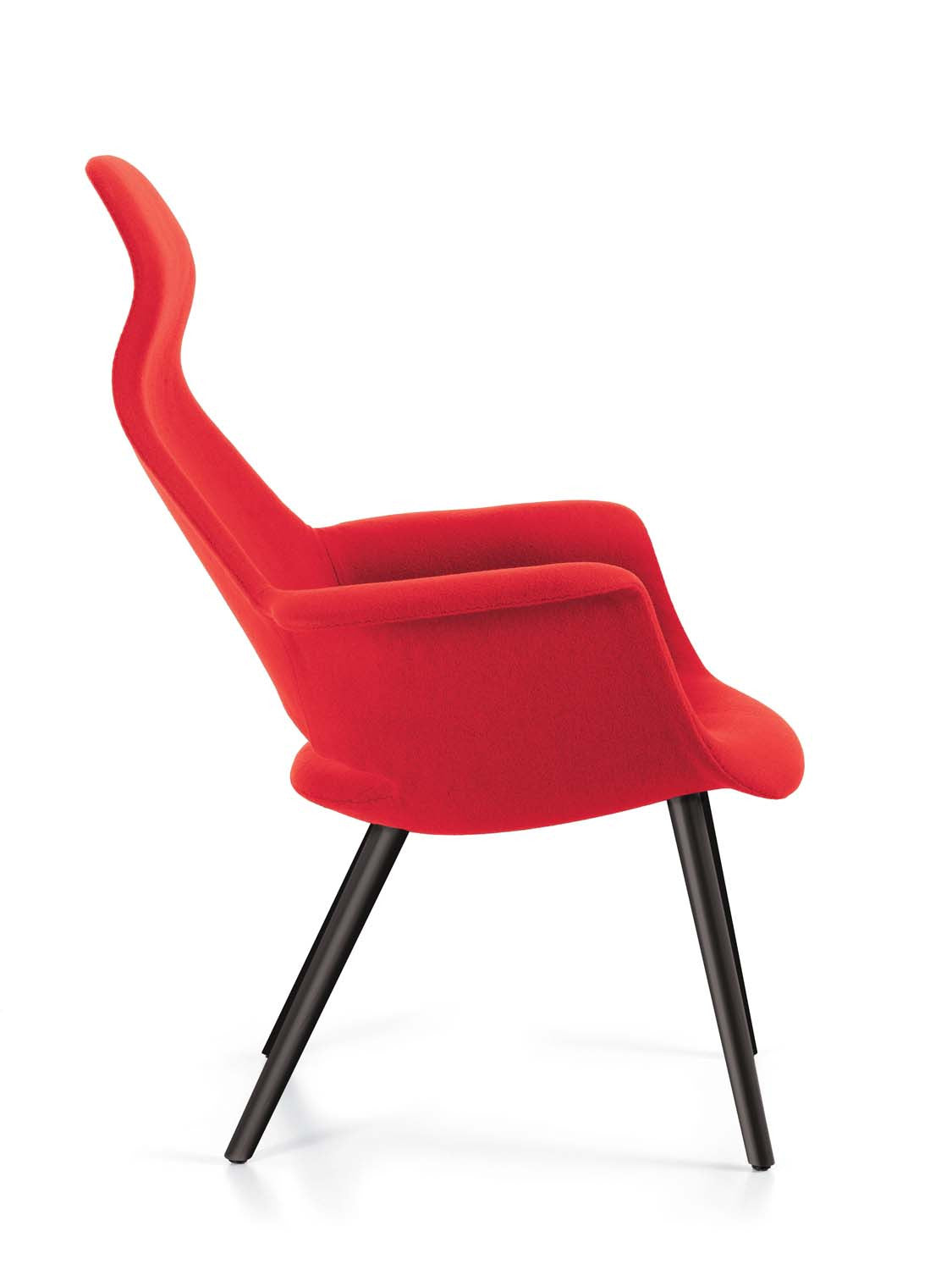 Eames Saarinen Organic Highback Chair in red