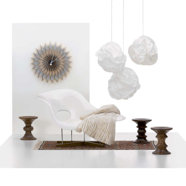 Eames La Chaise