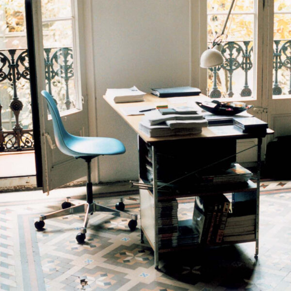 Eames PSCC Plastic Side Chair