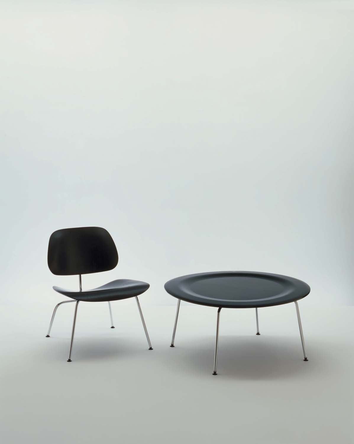 Eames LCM Plywood Chair