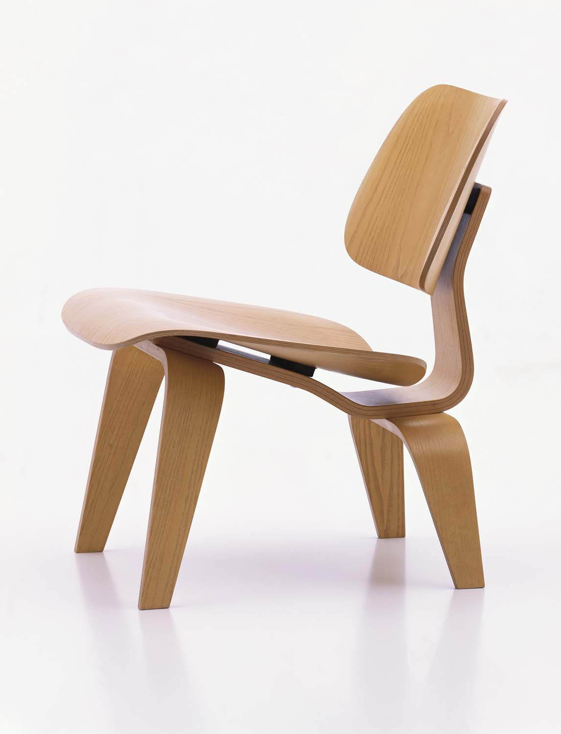 Eames LCW