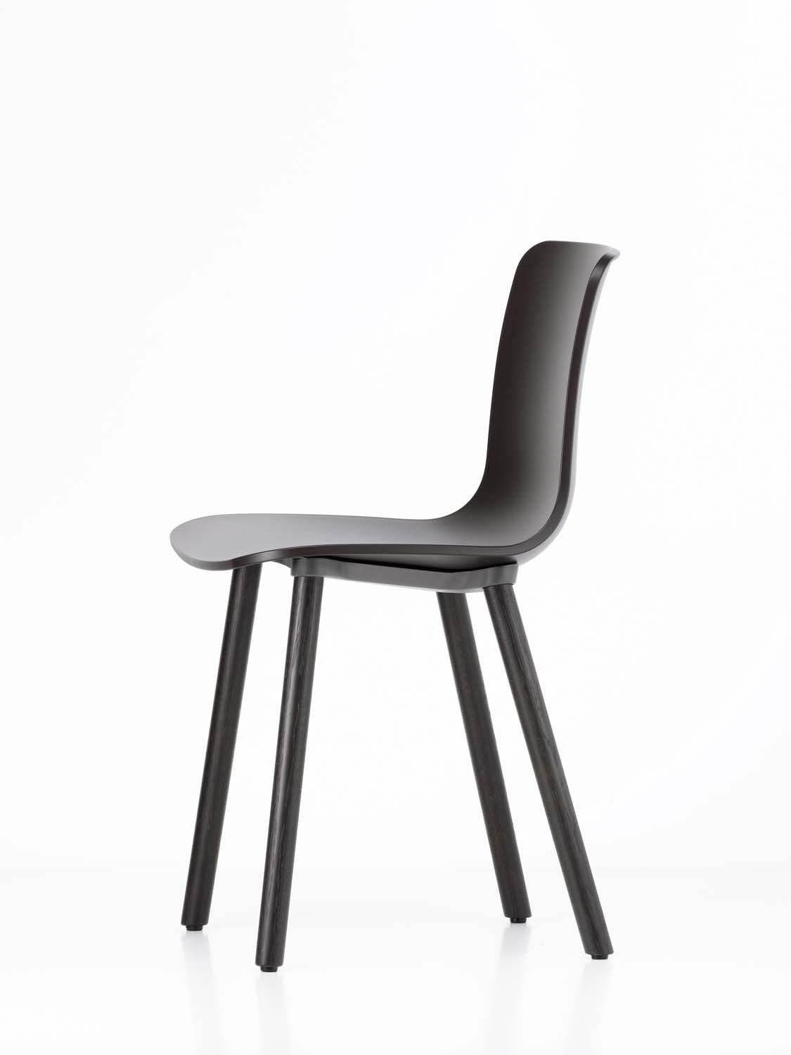 HAL Wood Chair, black shell, dark oak legs