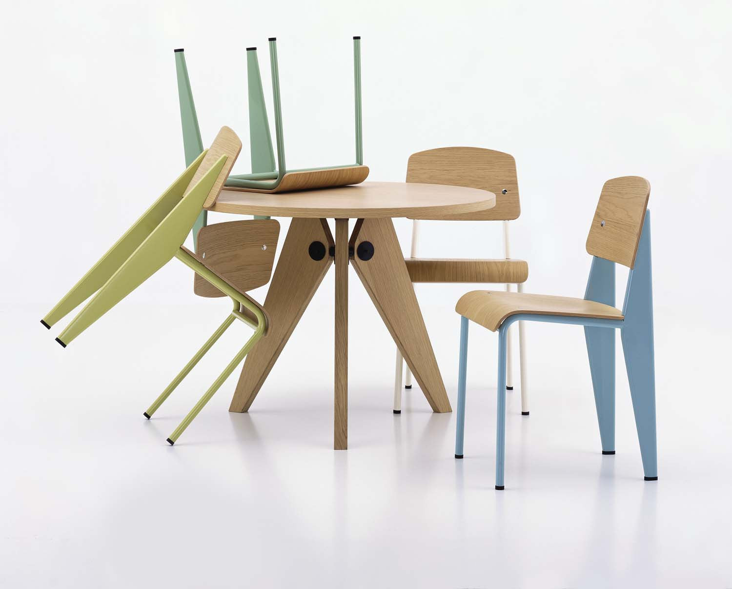 Gueridon Table