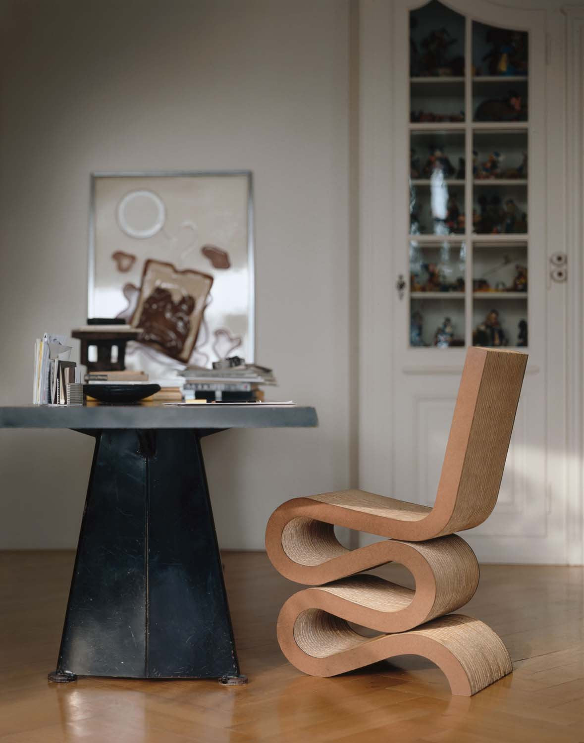 Trapeze Table and Wiggle Side Chair