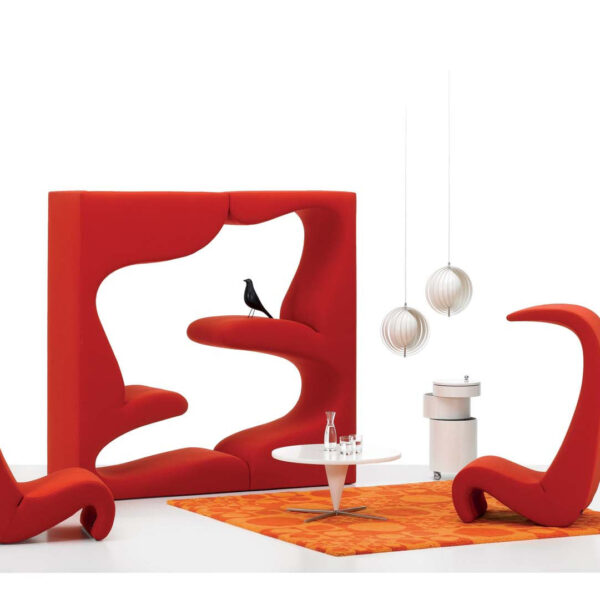 Living Tower and Amoebe chair