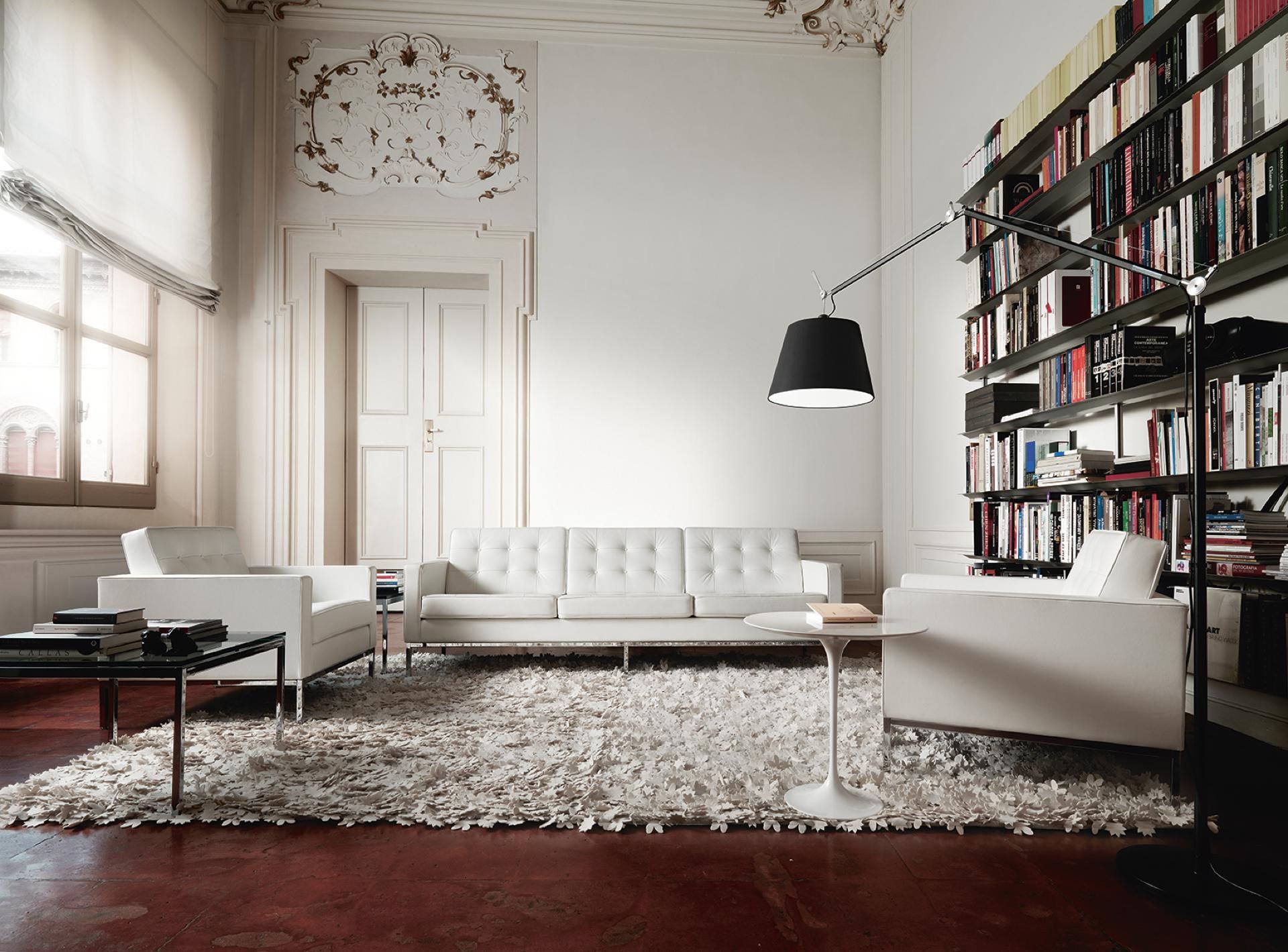 Florence Knoll Sofa - 3 Seat Florence Knoll Sofa - 3 Seat