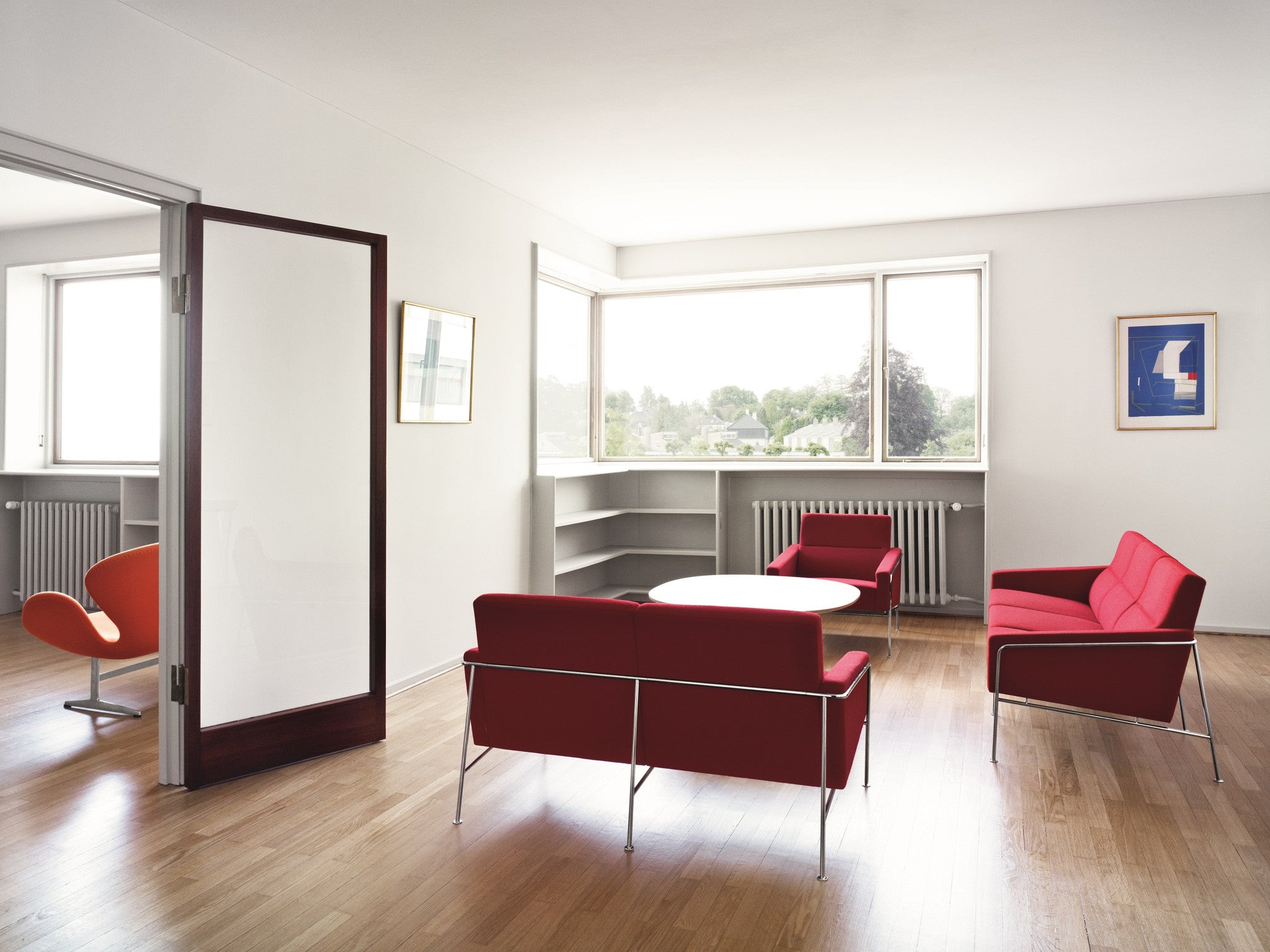 Fritz Hansen 3300 2-Seater Sofa Fritz Hansen 3300 2-Seater Sofa