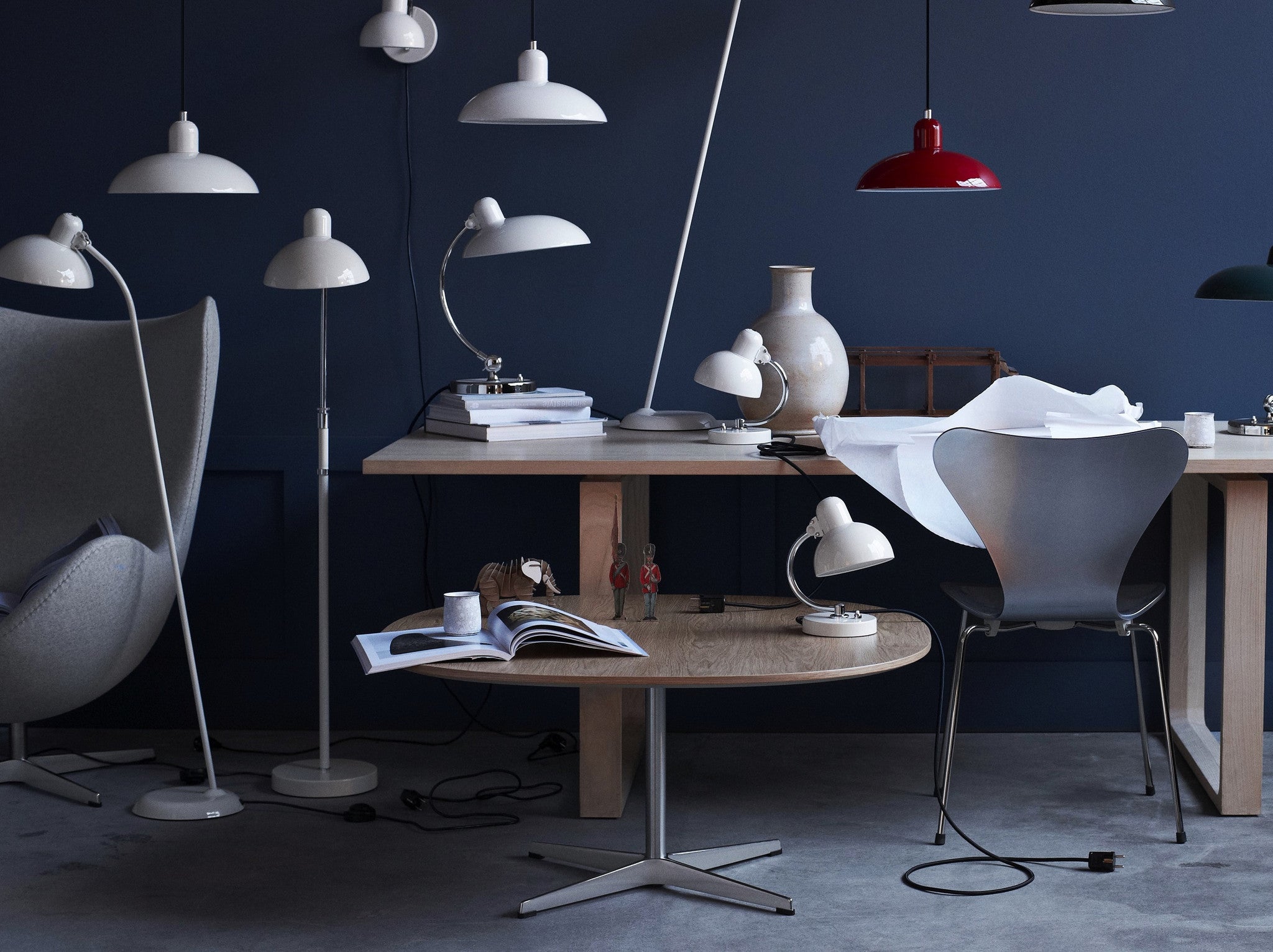 Fritz Hansen Coffee Table Series - Super-Circular