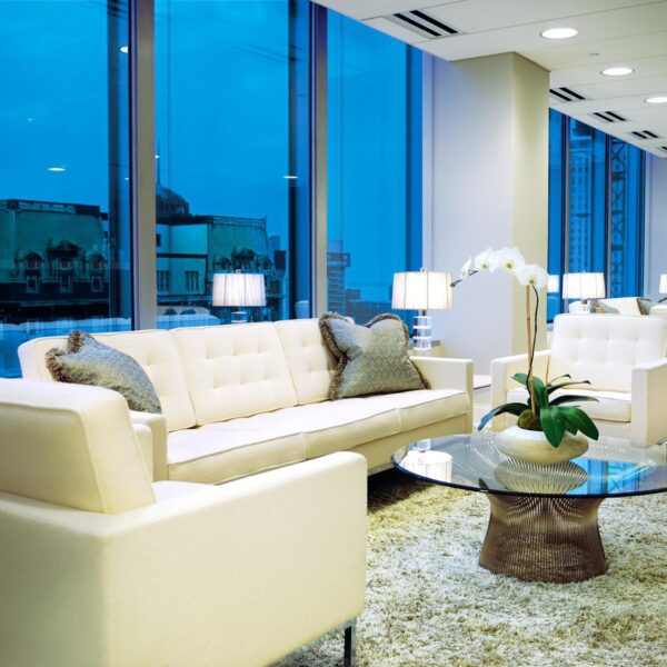 Florence Knoll Lounge Chair