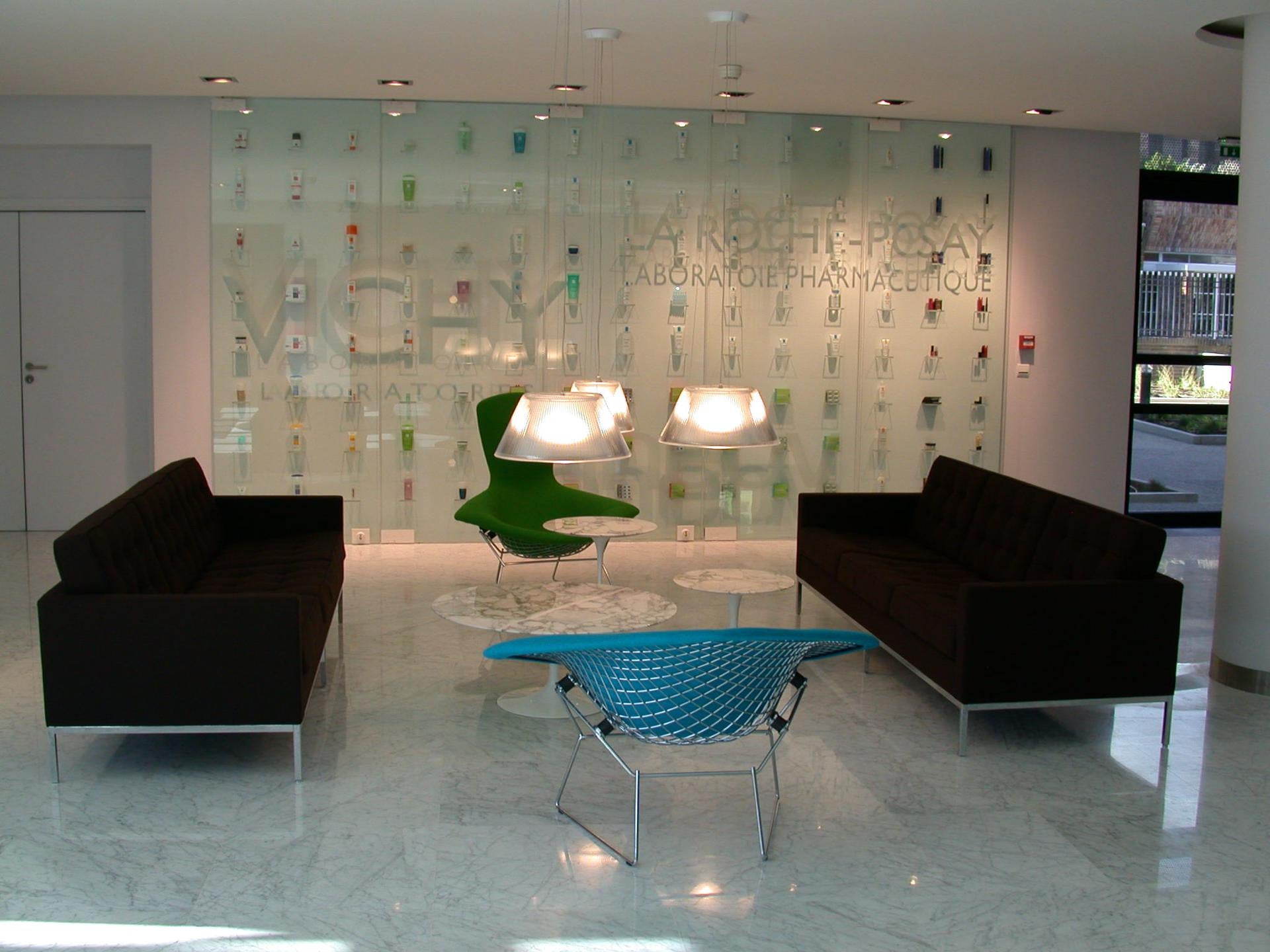Bertoia Large Diamond Chair