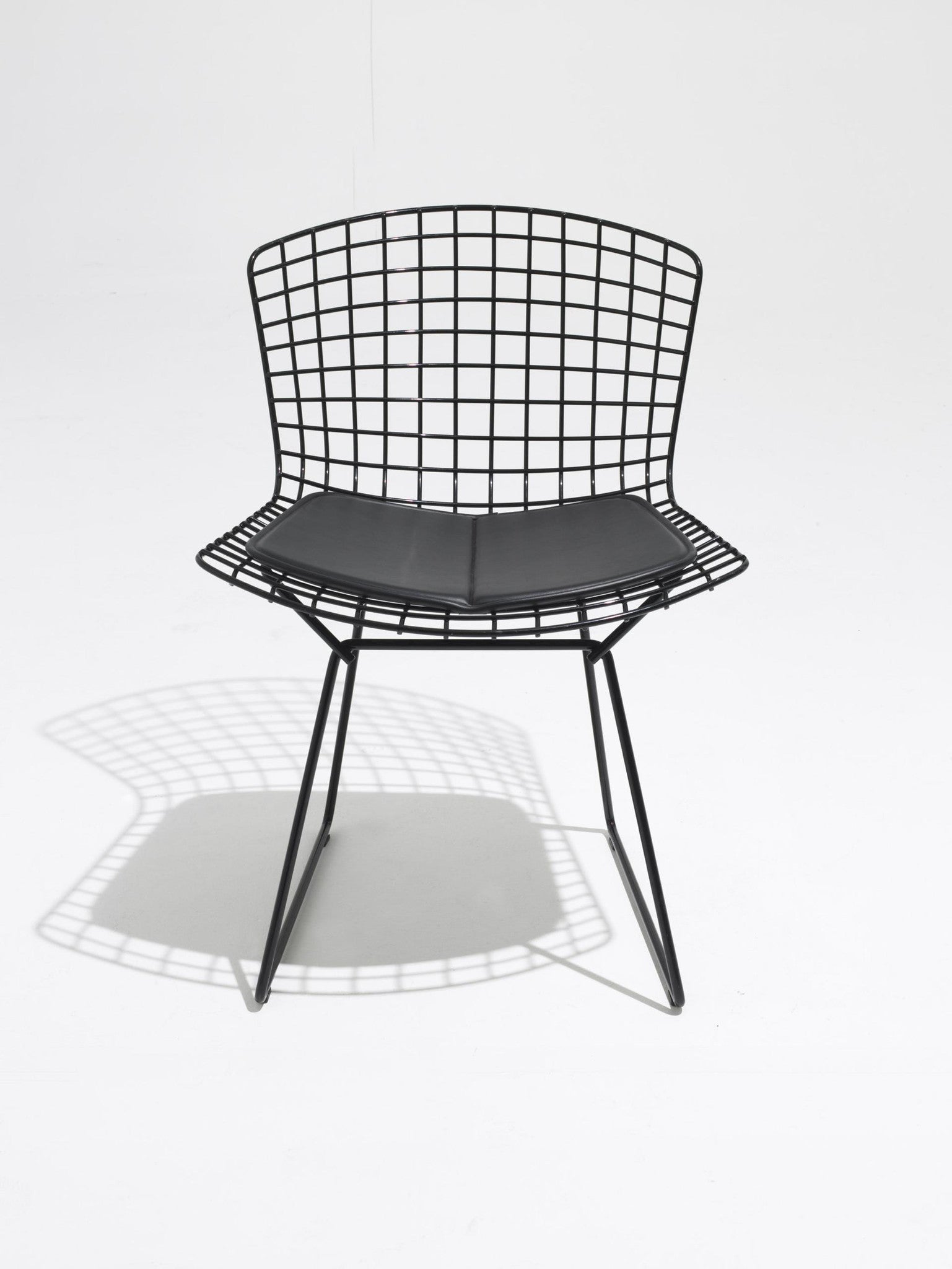 Bertoia Side Chair Outdoor in black