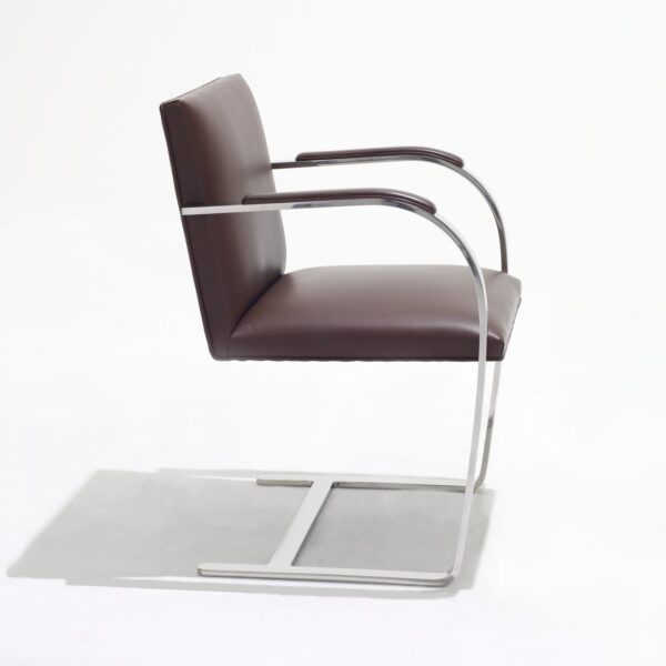 Brno Chair - Flat Bar with Armpads