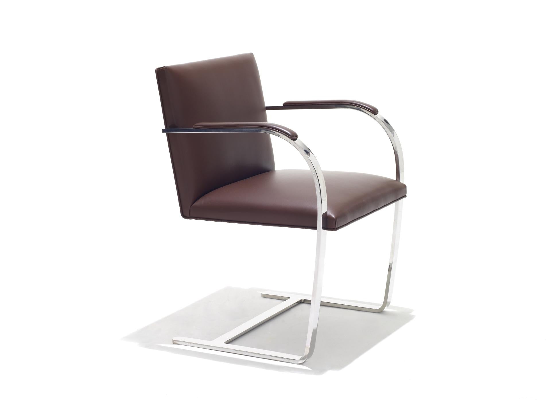 Brno Chair - Flat Bar with Armpads