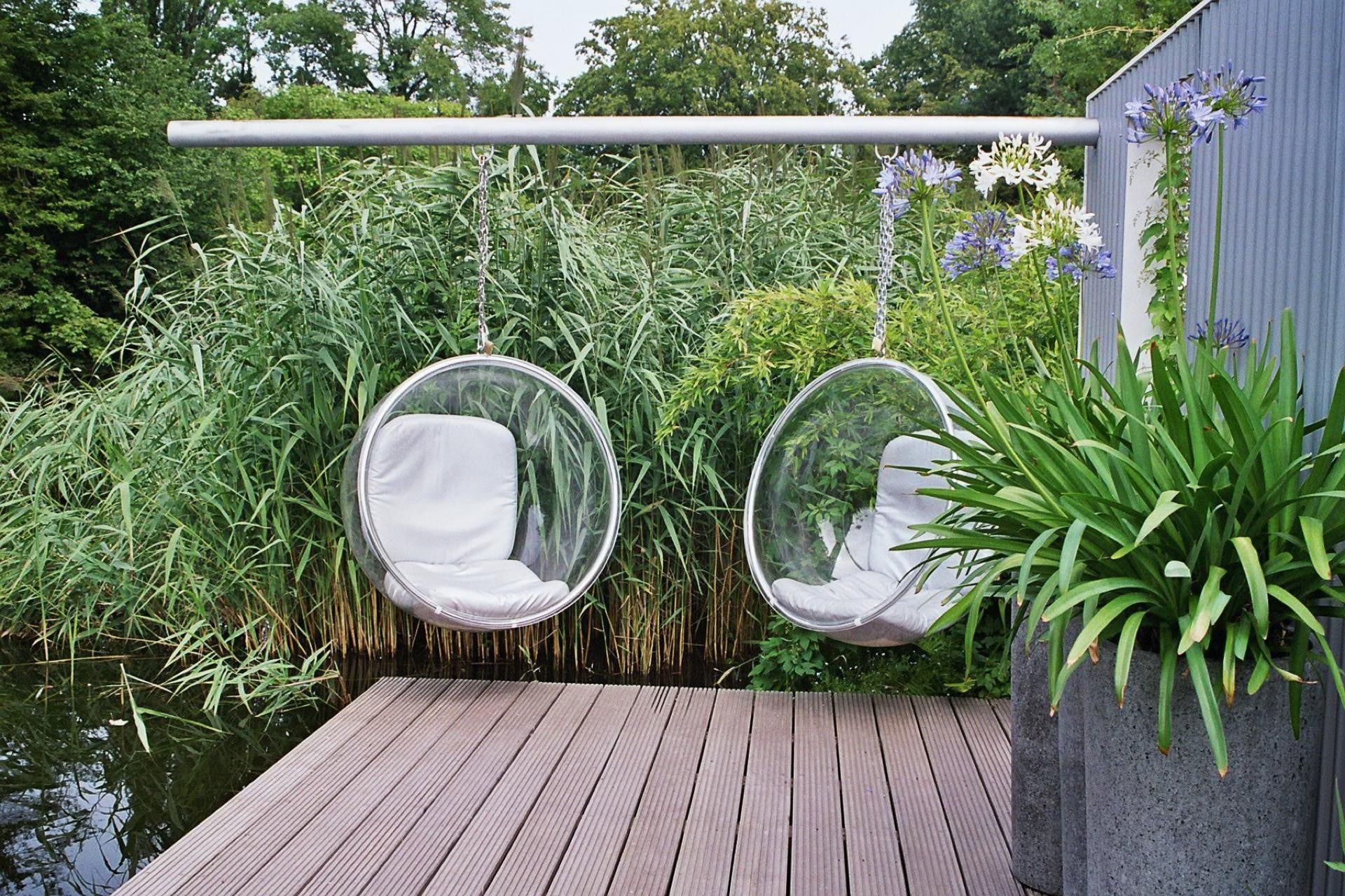 Eero Aarnio Bubble Chair, silver cushions