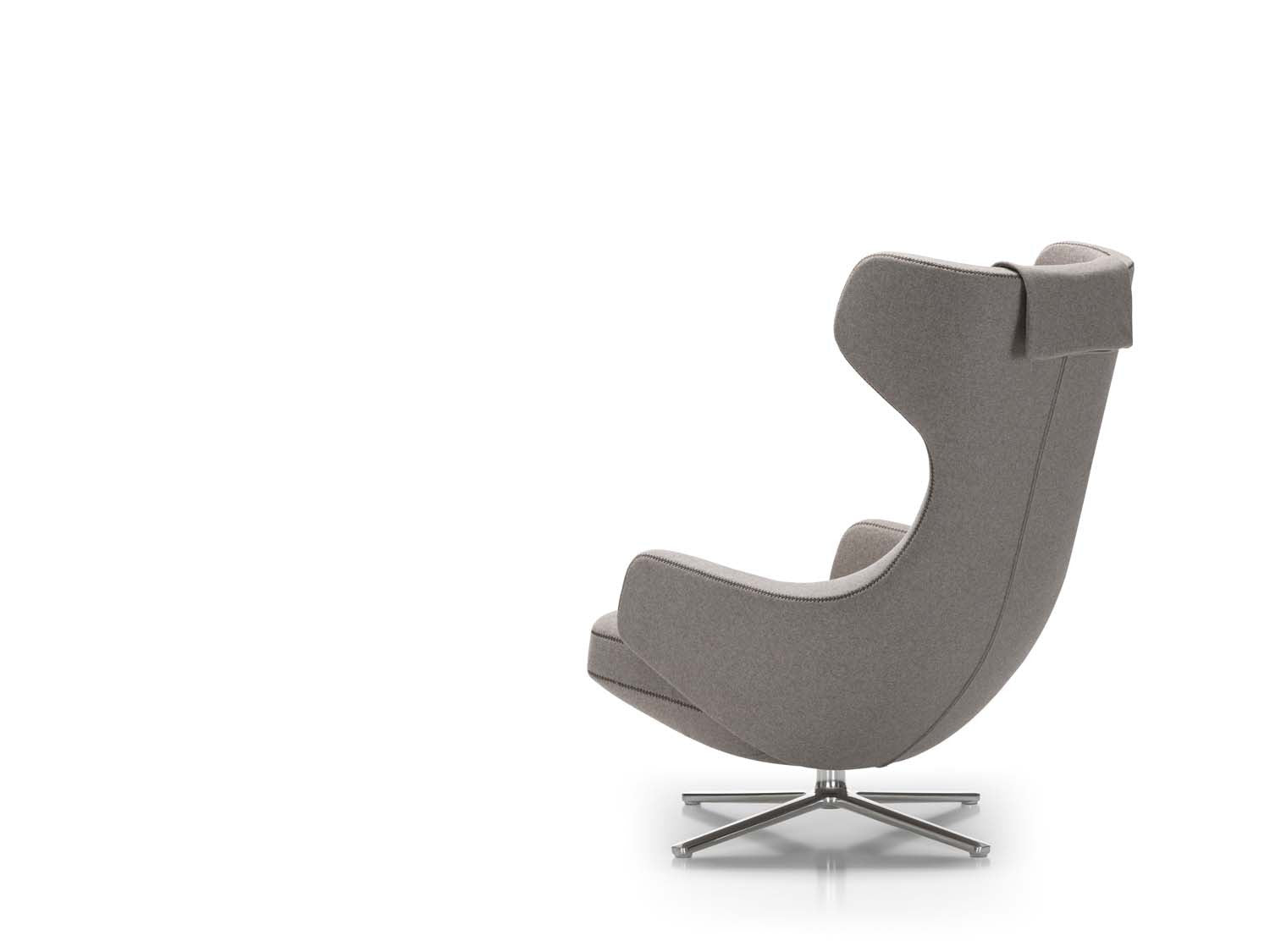 Grand Repos chair in Cosy fabric