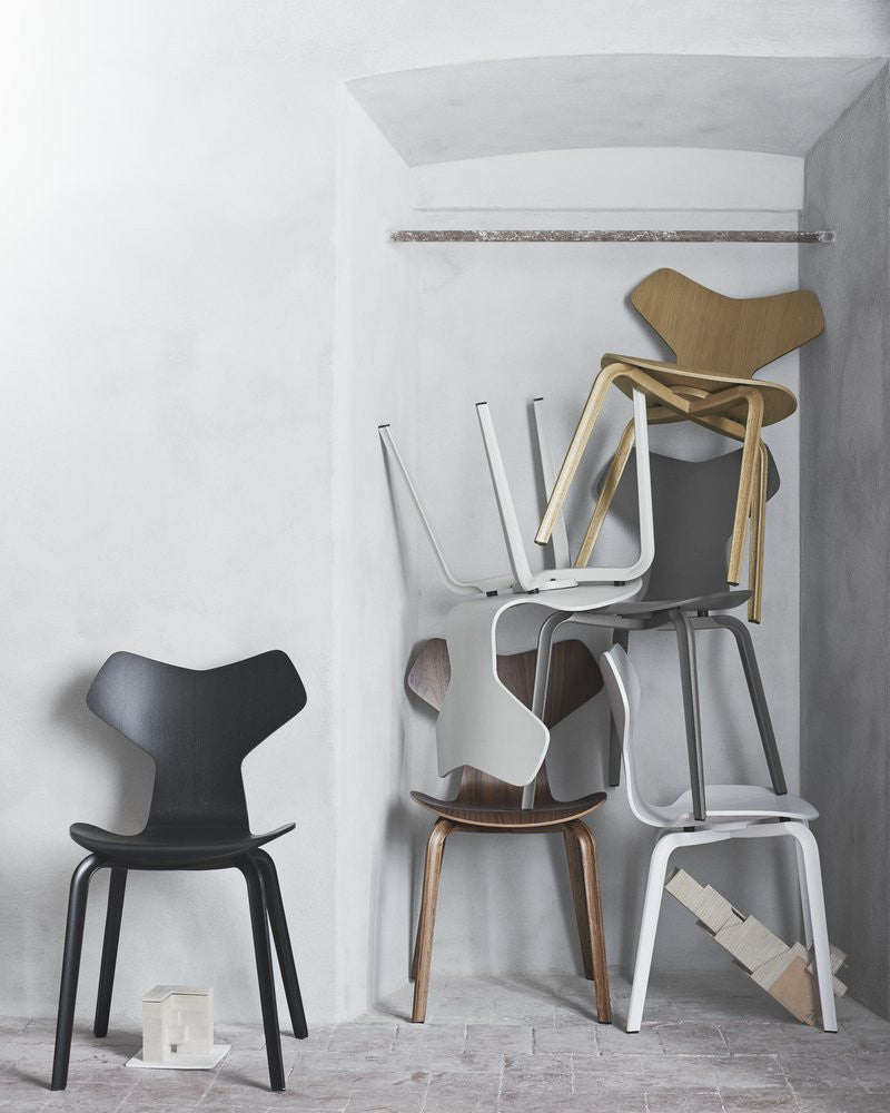 fritz-hansen-grand-prix-wooden-legs