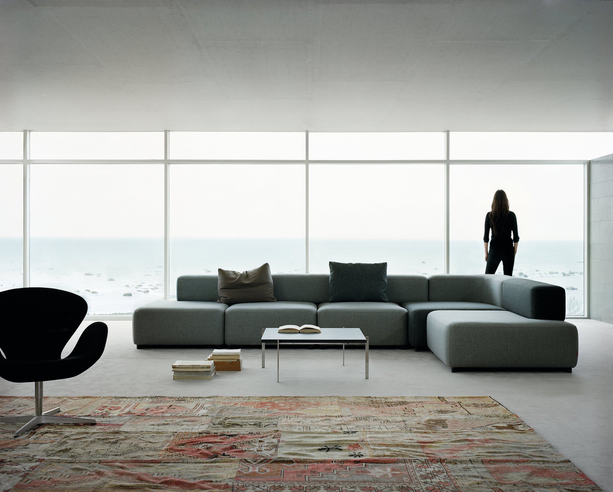 fritz_hansen_piero_lissoni_alphabet_sofa_lifestyle_fabric_grey2
