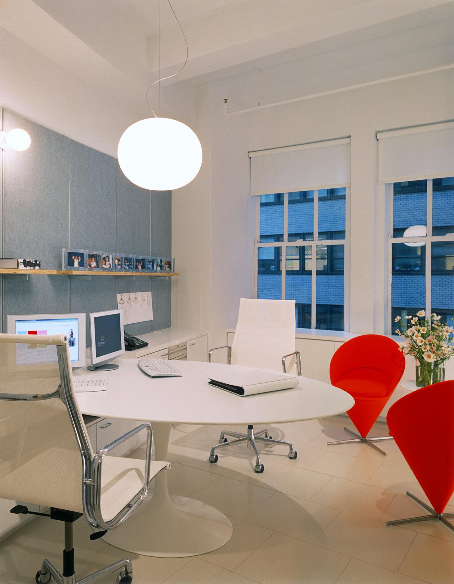 knoll-eero-saarinen-tulip-dinig-table-top-white-laminate