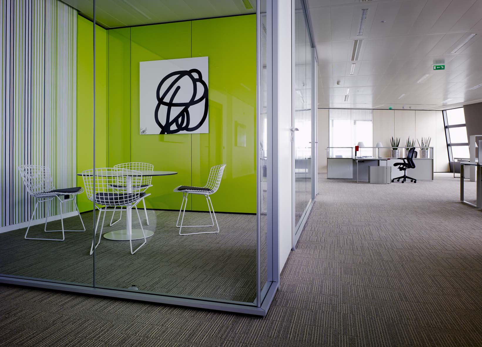 Bertoia Side Chair