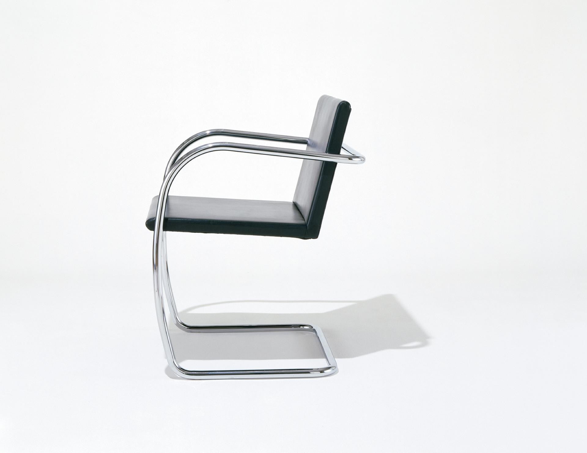 Brno Armchair Tubular in leather