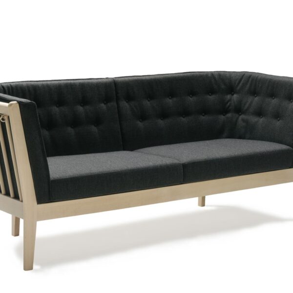 Maria Sofa black cushions