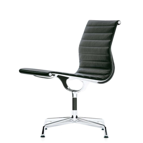 Eames Aluminium Chair EA 105, black leather