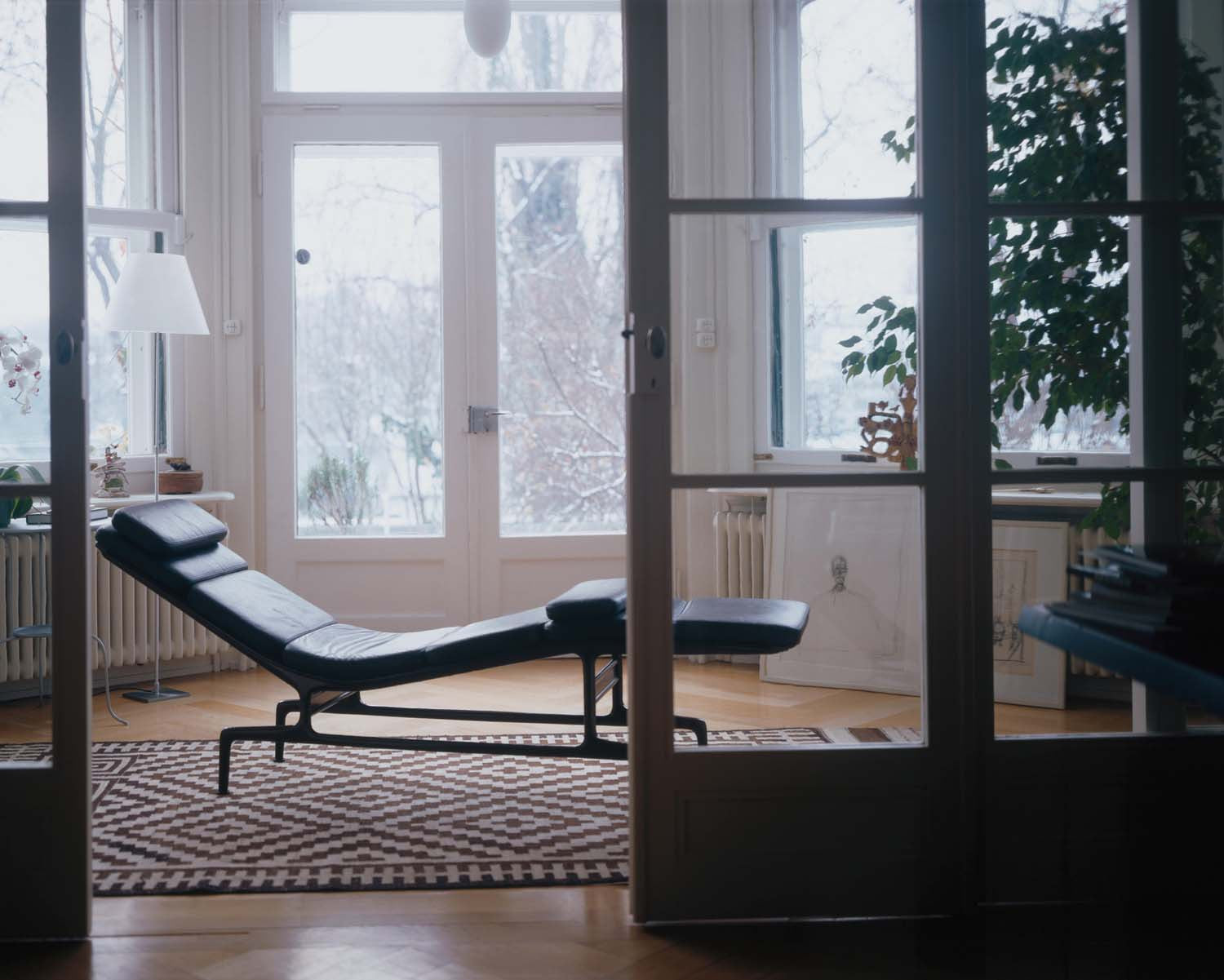 Eames Soft Pad Chaise ES 106