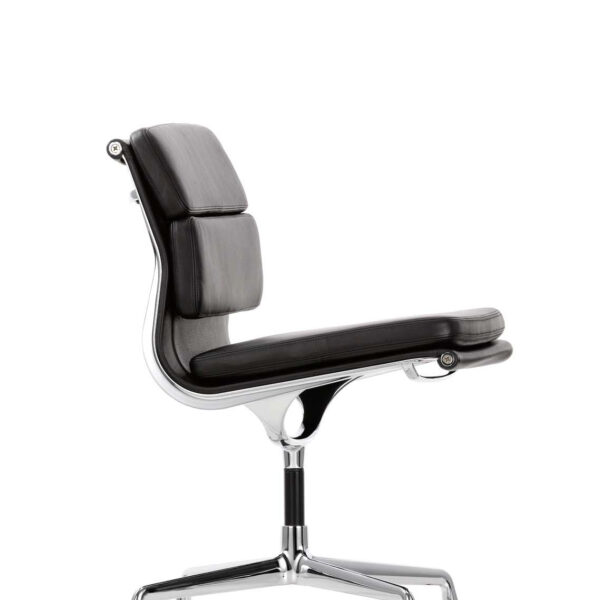 Eames Soft Pad Chair - EA 205