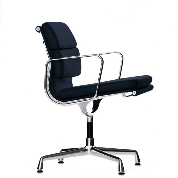 Eames Soft Pad Chair - EA 207