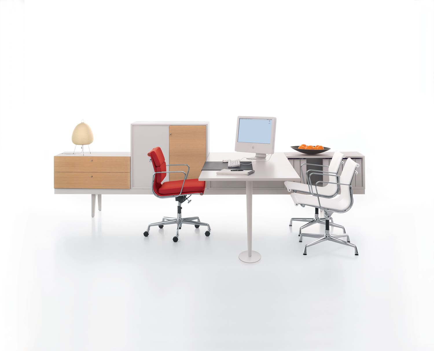 Eames Soft Pad Chair - EA 207