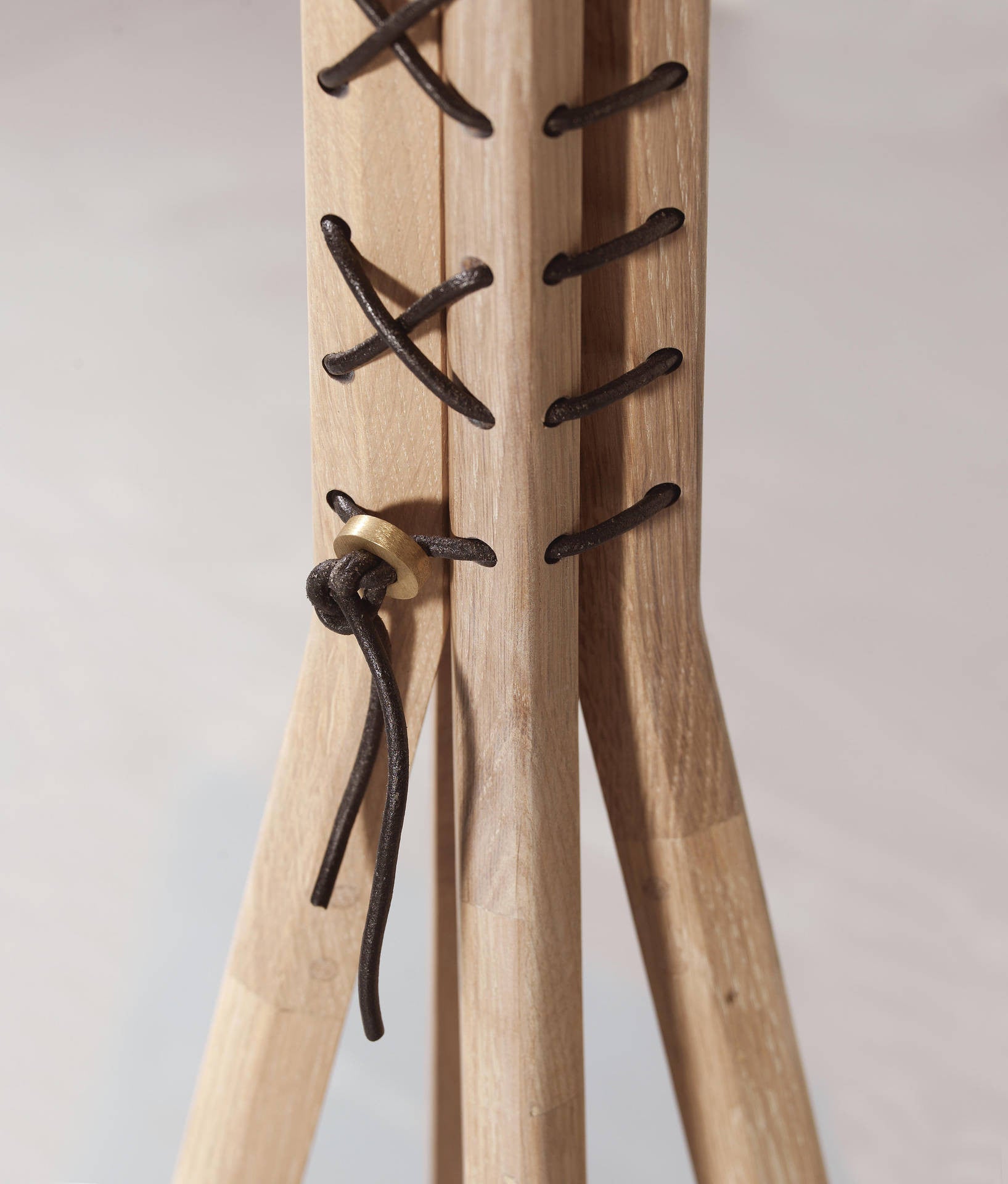 wewood-gud-coat-stand-cancan-oak-height-1700 wewood-gud-coat-stand-cancan-oak-height-1700