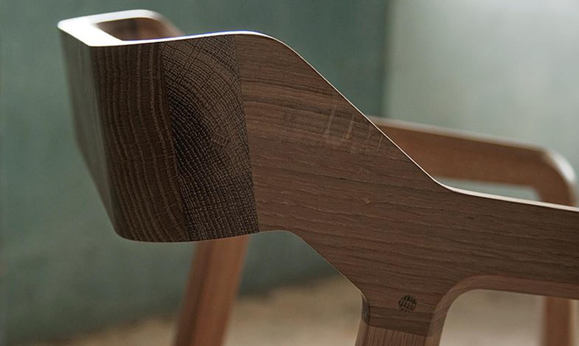 wewood-studio-gud-armchair-kundera-oak