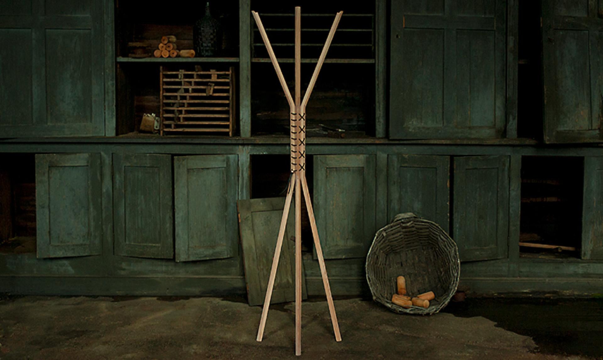 wewood-gud-coat-stand-cancan-oak-height-1700 wewood-gud-coat-stand-cancan-oak-height-1700
