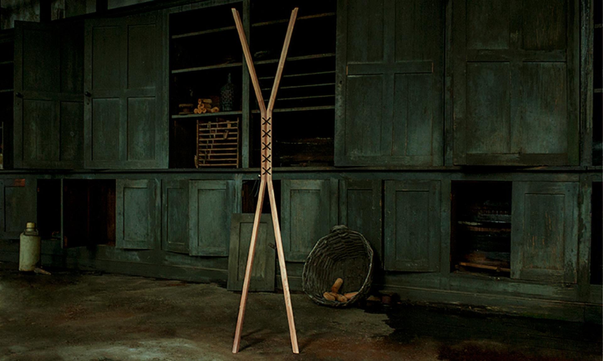 wewood-gud-coat-stand-cancan-oak-height-1700 wewood-gud-coat-stand-cancan-oak-height-1700