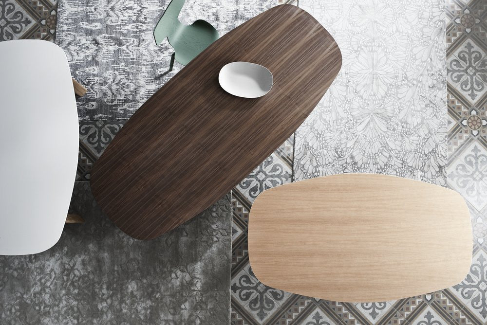 fritz-hansen-jaime-hayon-analog-table-oak-walnut