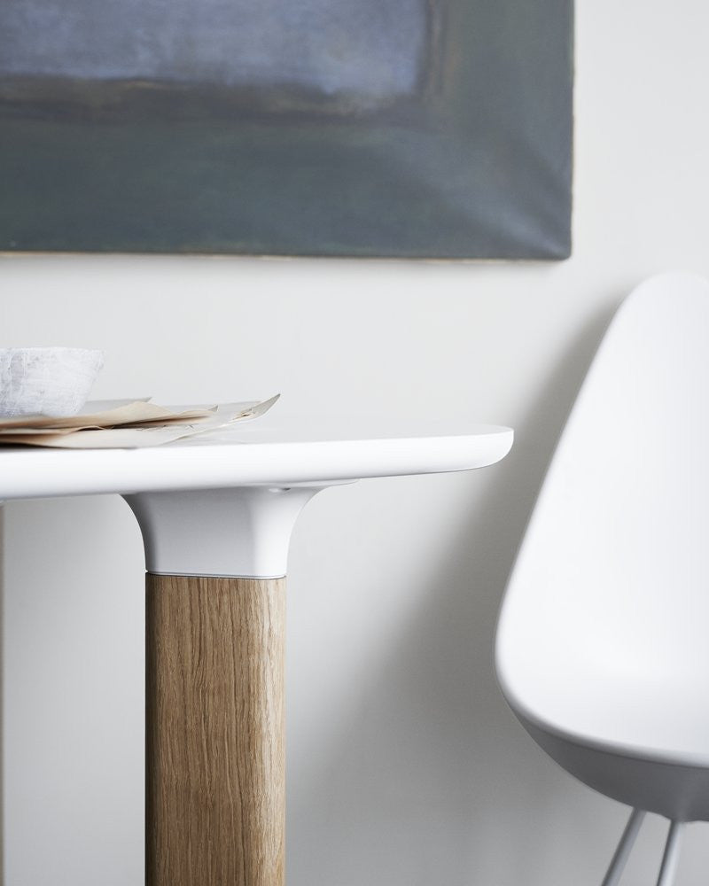 fritz-hansen-jaime-hayon-analog-table