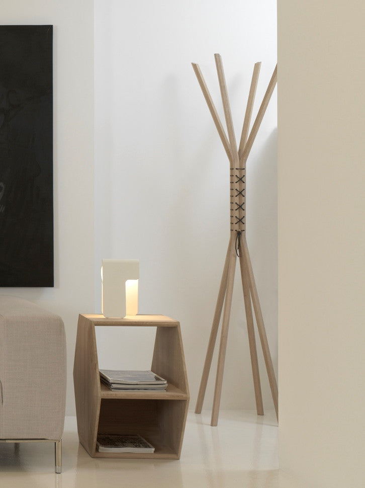 wewood-daniel-vieira-side-table-hexa-oak -Can Can hanger-oak wewood-daniel-vieira-side-table-hexa-oak -Can Can hanger-oak