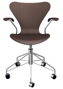 Fritz Hansen Series 7 swivel armchair 7