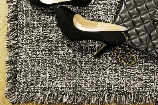 Carpet Sign Tweet Rug - grey colours Carpet Sign Tweet Rug - grey colours