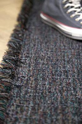 Carpet Sign Tweet Rug - multi coloured dark Carpet Sign Tweet Rug - multi coloured dark