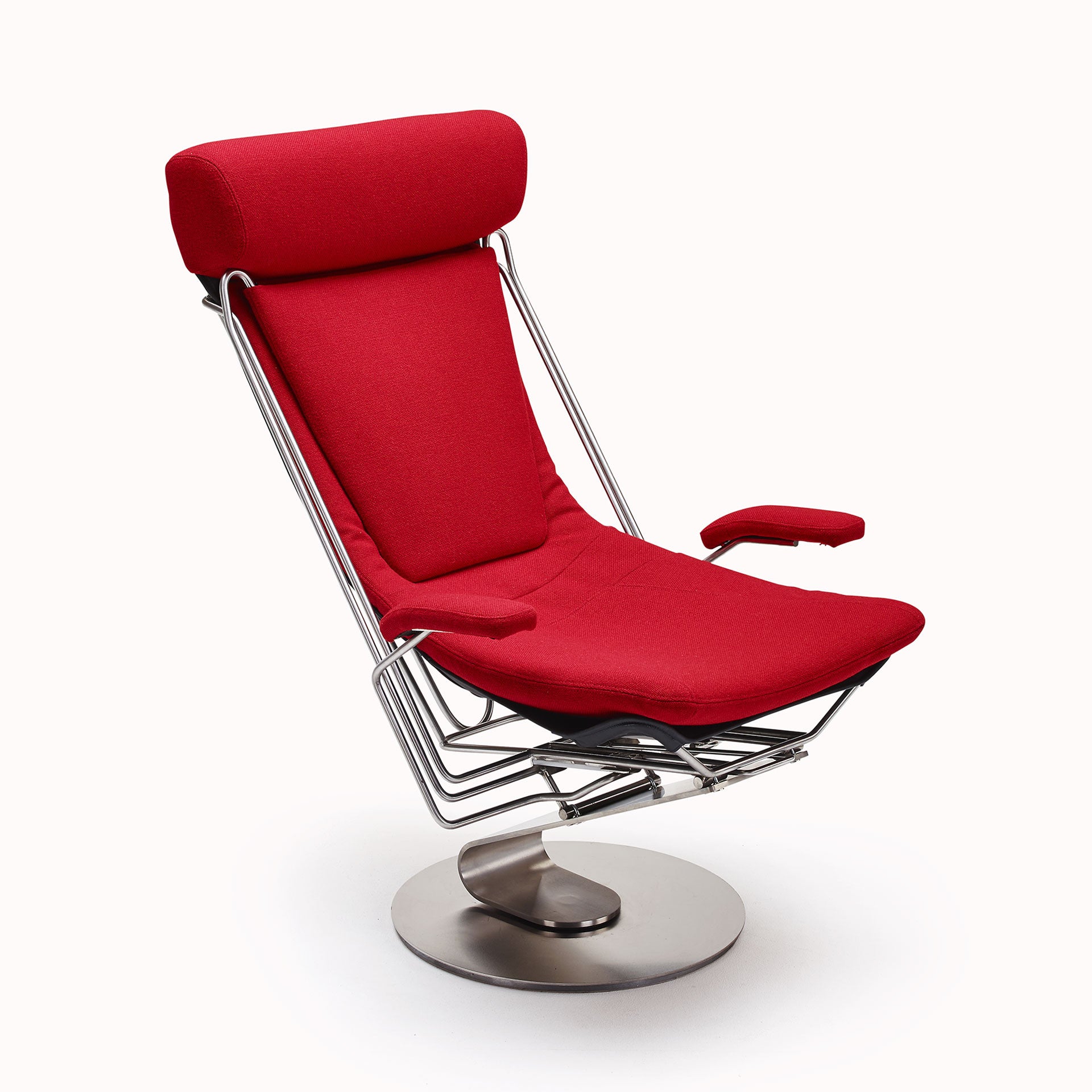 Interdane with armrests
