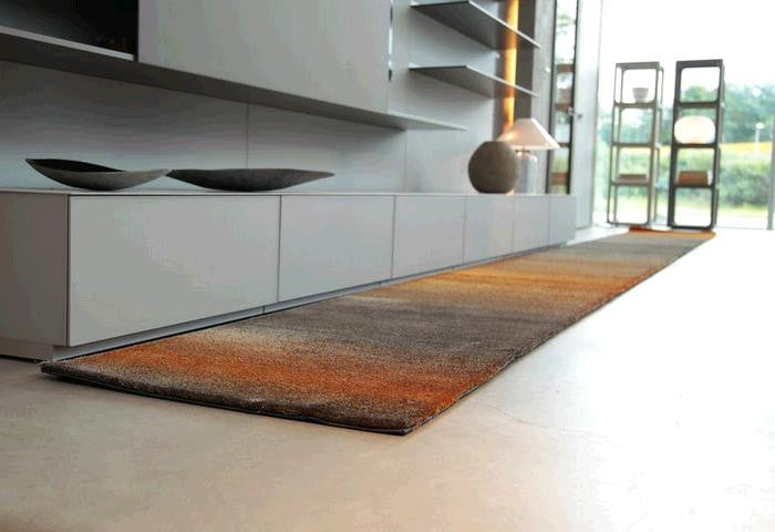 Cameleon Rug - orange and brown colours Cameleon Rug - orange and brown colours