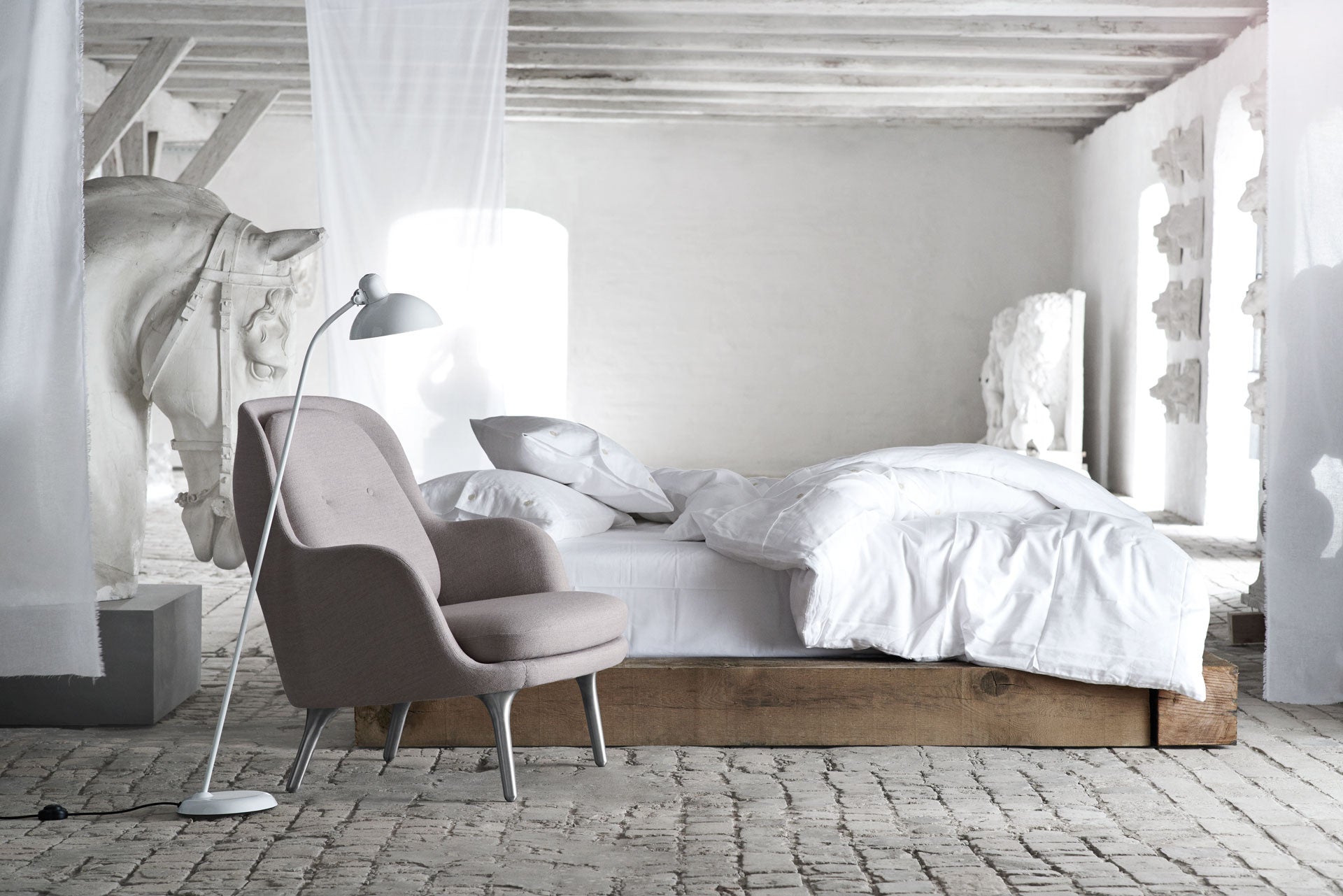 fritz_hansen_jaime_hayon_fri_chair_grey_fabric fritz_hansen_jaime_hayon_fri_chair_grey_fabric