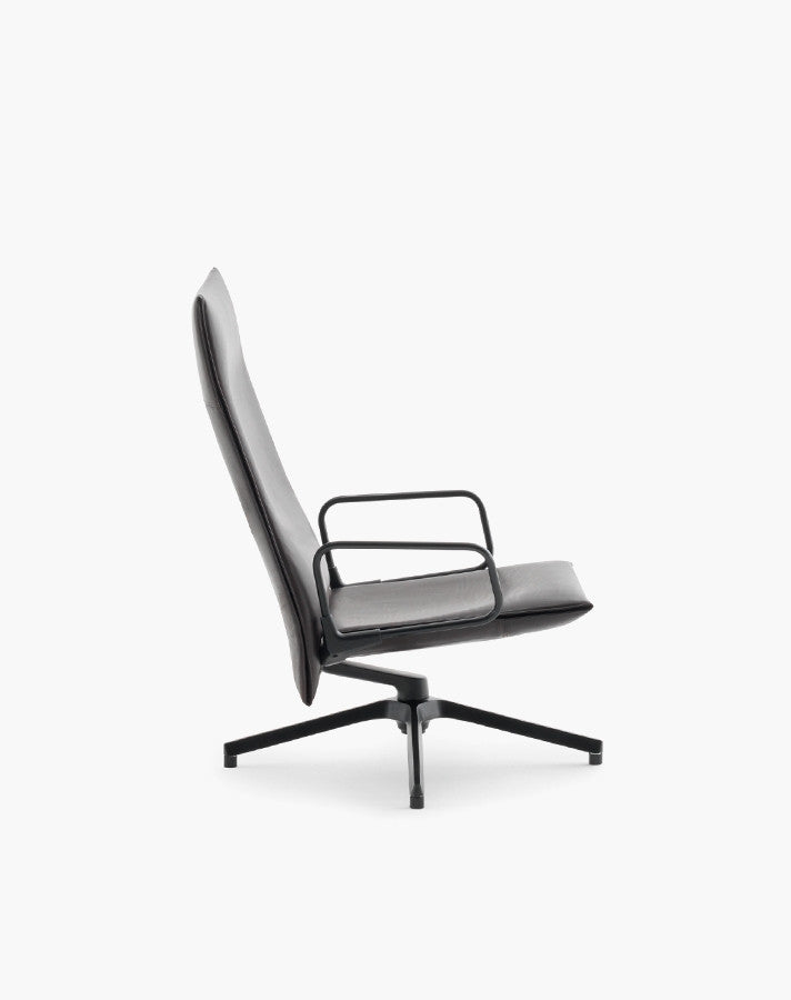 Pilot Chair High Back with Arms