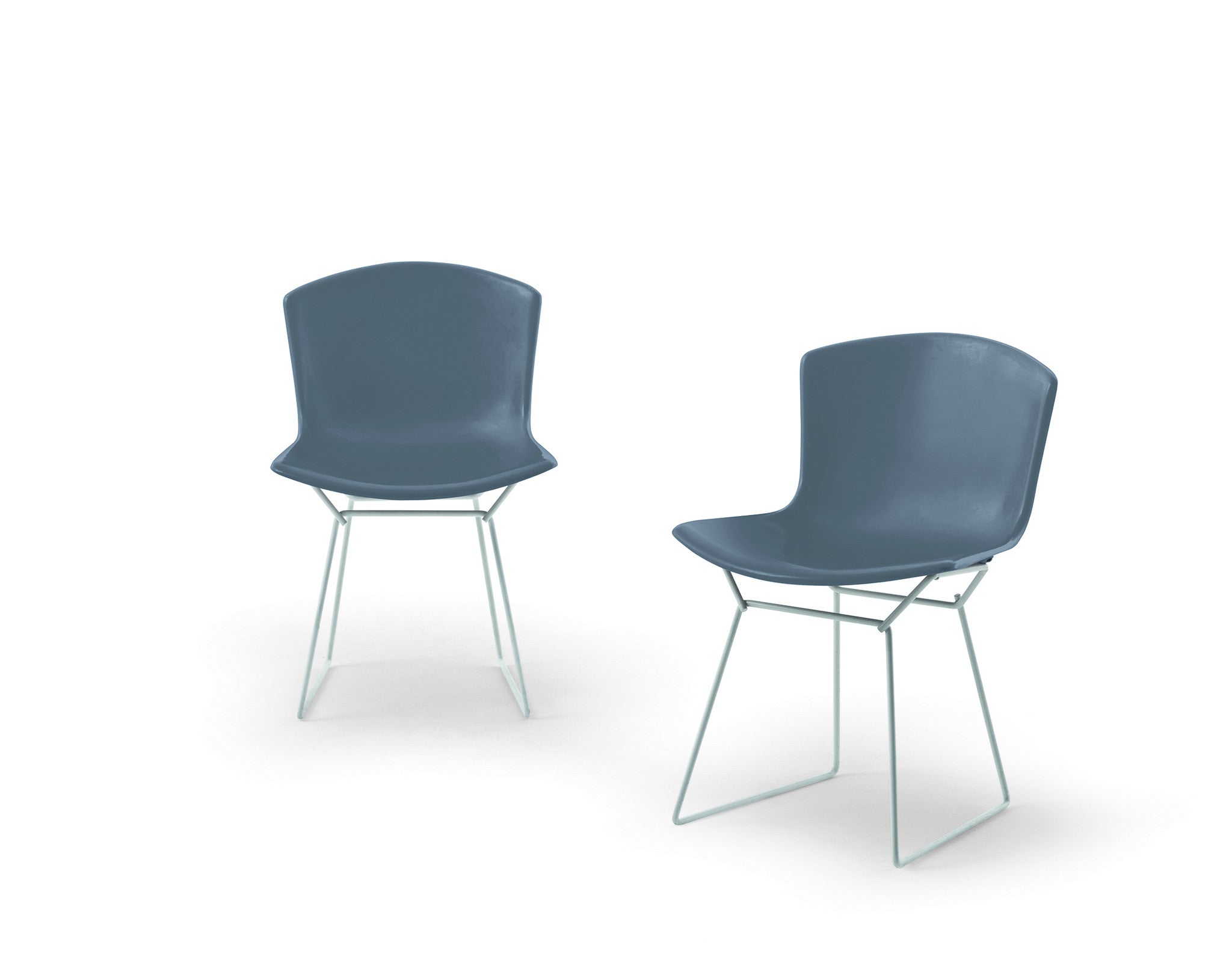 Bertoia Plastic Side Chair in medium grey