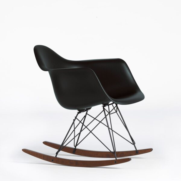 Eames RAR Rocking chair, black version