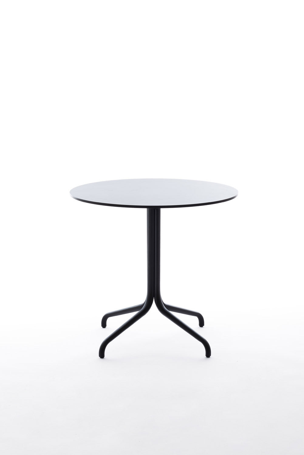 Belleville round table, solid core material black Belleville round table, solid core material black