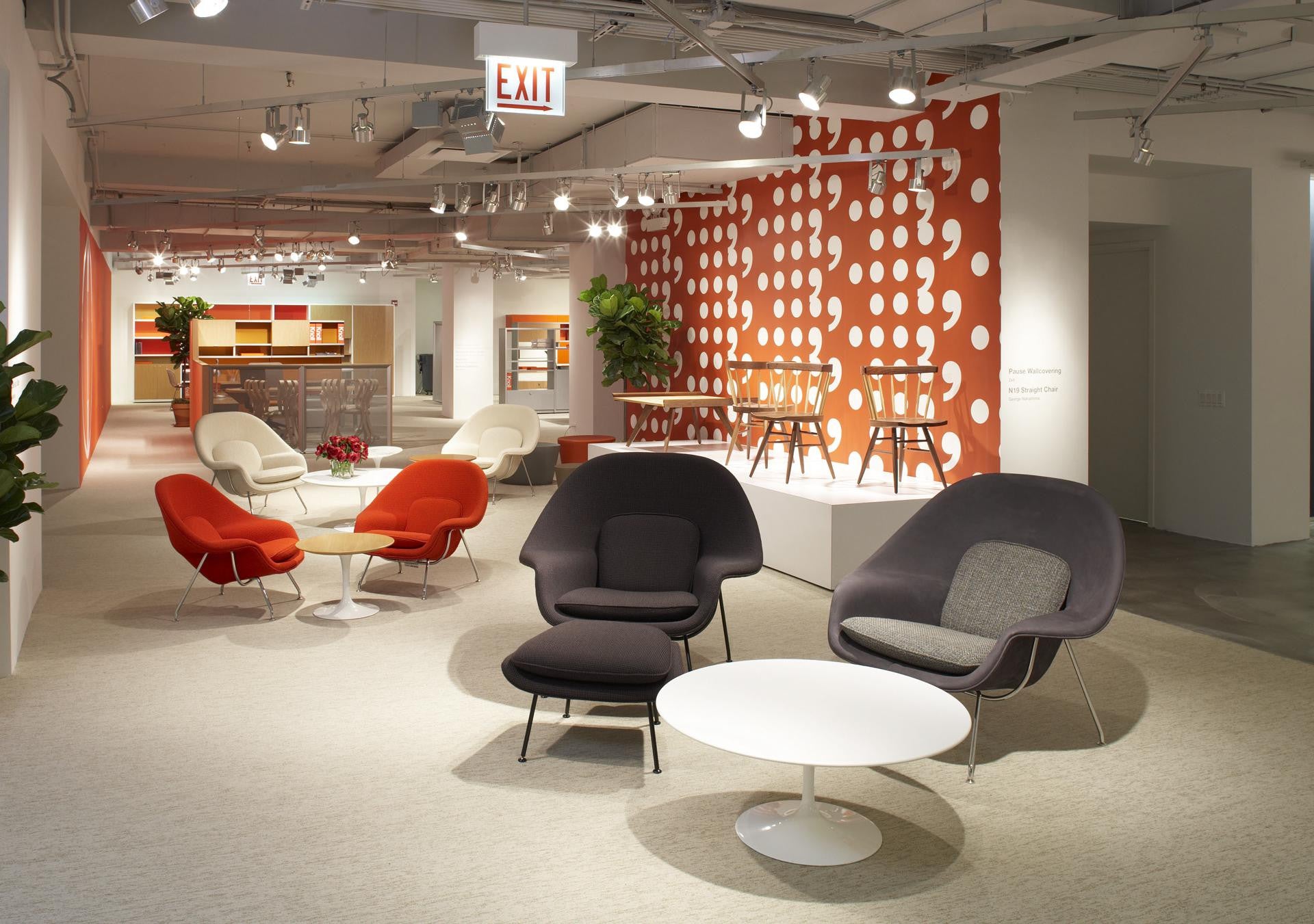 Saarinen Womb Chair
